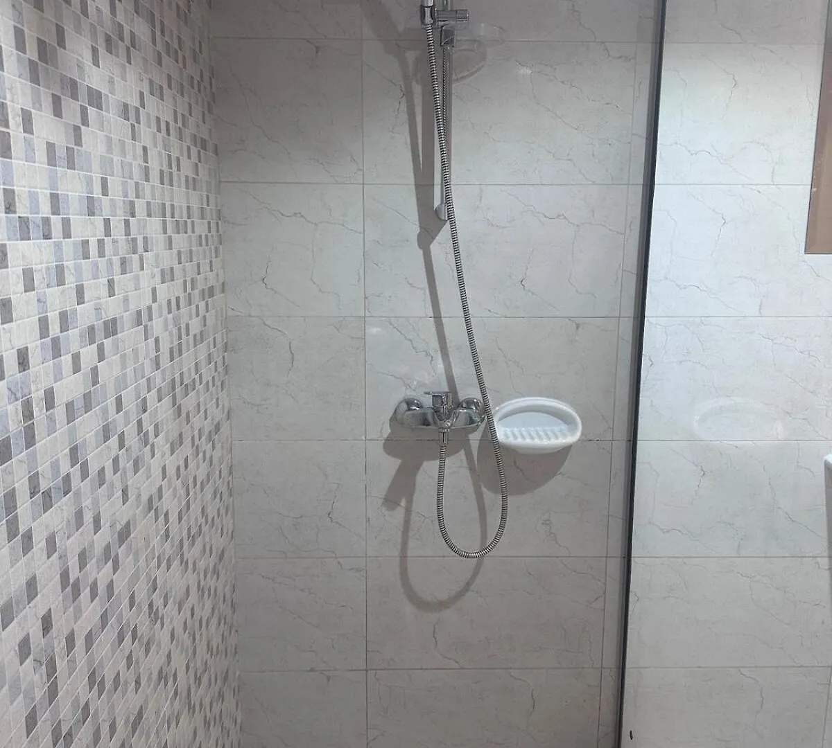 1 Bedroom Apartment May Residence Jvc Dubai